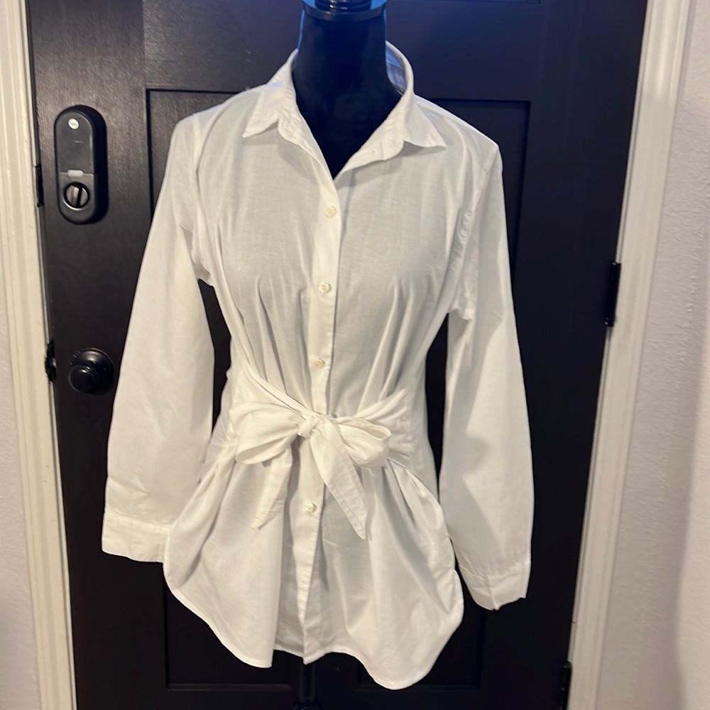 Button down with bow front